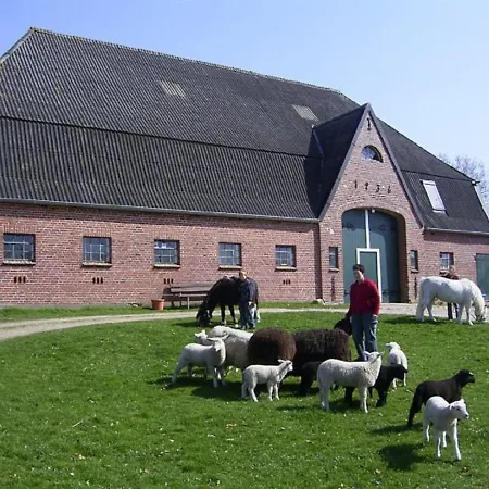 Apartament Margarethenhof Tetenbull